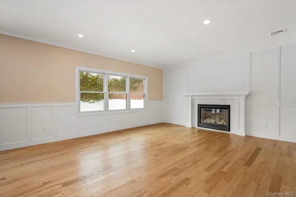$1,799,777 | 3356 Carrollton Avenue, Wantagh, NY 11793