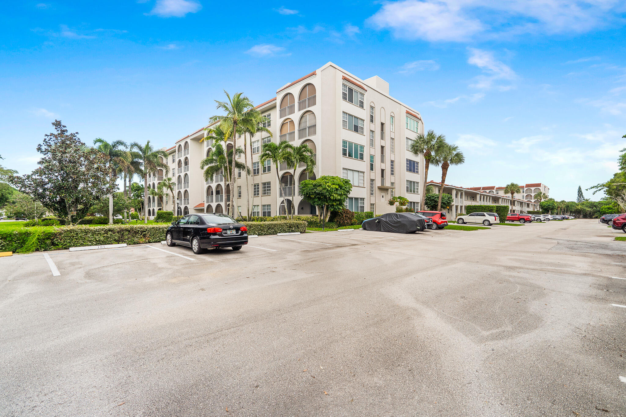 250 Northeast 20th Street, Unit 1290 Boca Raton, FL 33431 - Photo 2 of 52 DSC01558