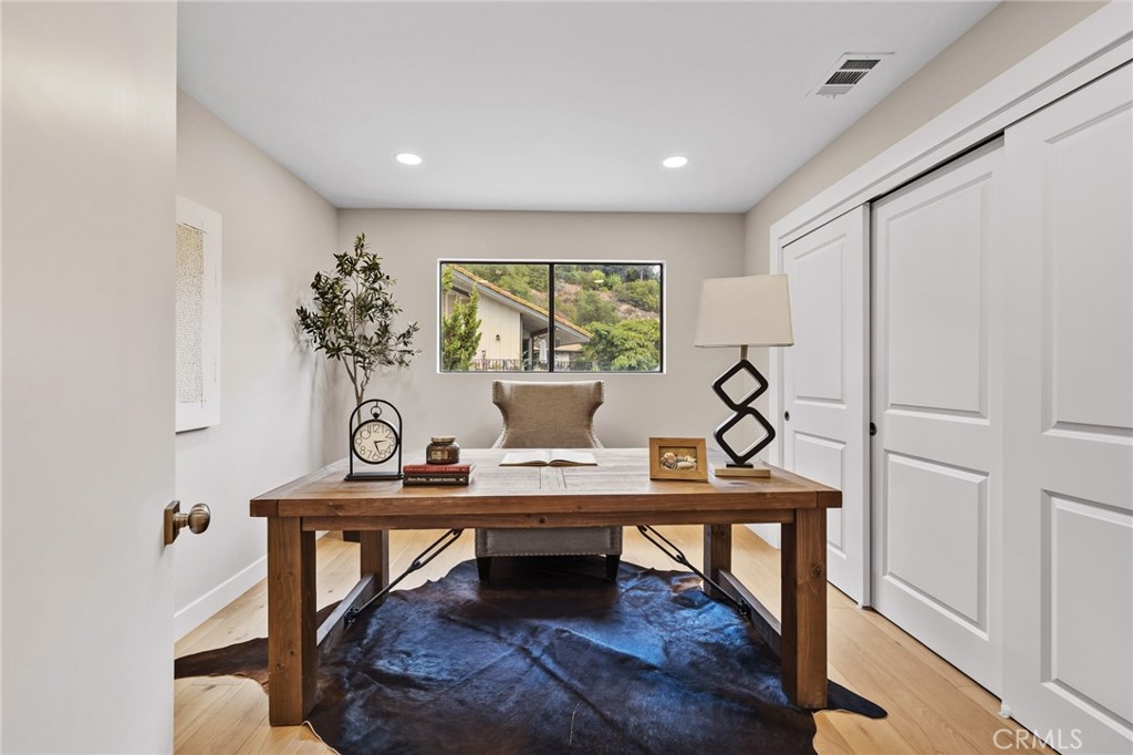 275 Fairview Road Ojai, CA 93023 - Photo 35 of 75