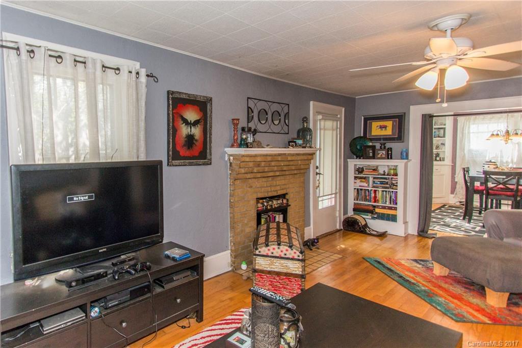 41 Valley View Road Asheville, NC 28803 - Photo 4 of 24 Gallery Image 4