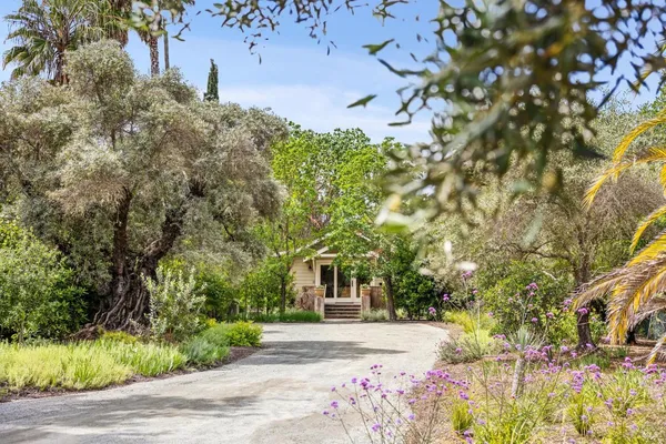 $895,000 | 3055 Myrtledale Road, Calistoga, CA 94515
