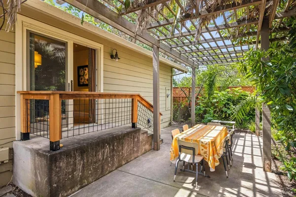 $895,000 | 3055 Myrtledale Road, Calistoga, CA 94515