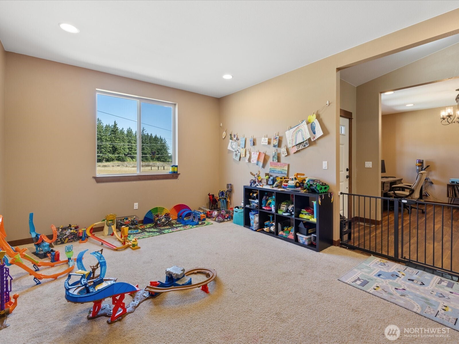 606 288th Street East Roy, WA 98580 - Photo 19 of 37 a view of a livingroom with furniture