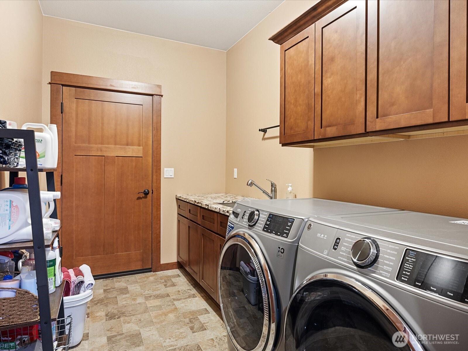 606 288th Street East Roy, WA 98580 - Photo 26 of 37 a utility room with dryer and washer