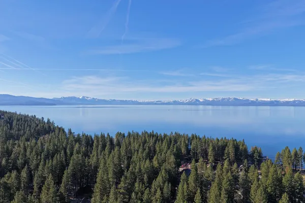 $825,000 | 8681 Rainbow Avenue, Kings Beach, CA 96143