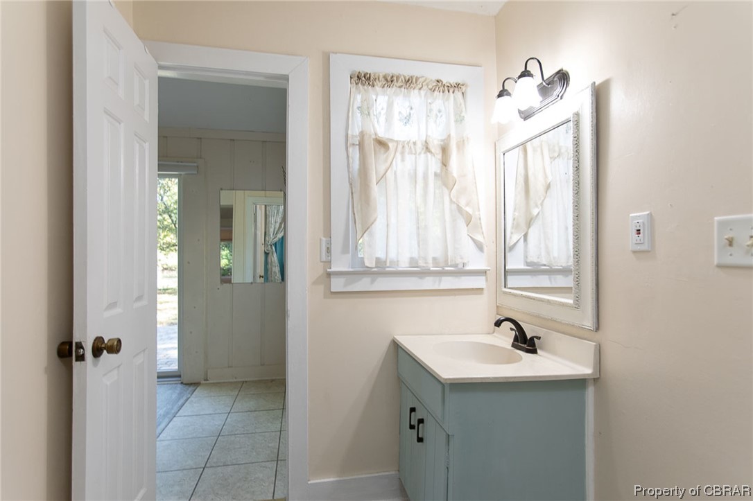 124 Paradise Point Road Yorktown, VA 23692 - Photo 17 of 43 Gallery Image 17