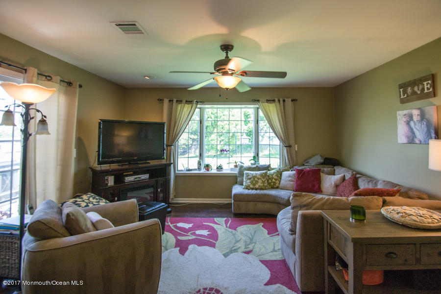 58 Newtons Corner Road Howell, NJ 07731 - Photo 8 of 25 FR