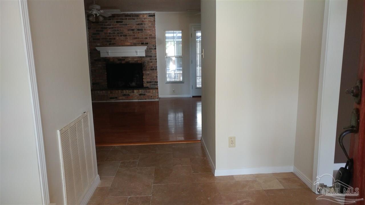 4435 Roxborough Place Pensacola, FL 32514 - Photo 2 of 19