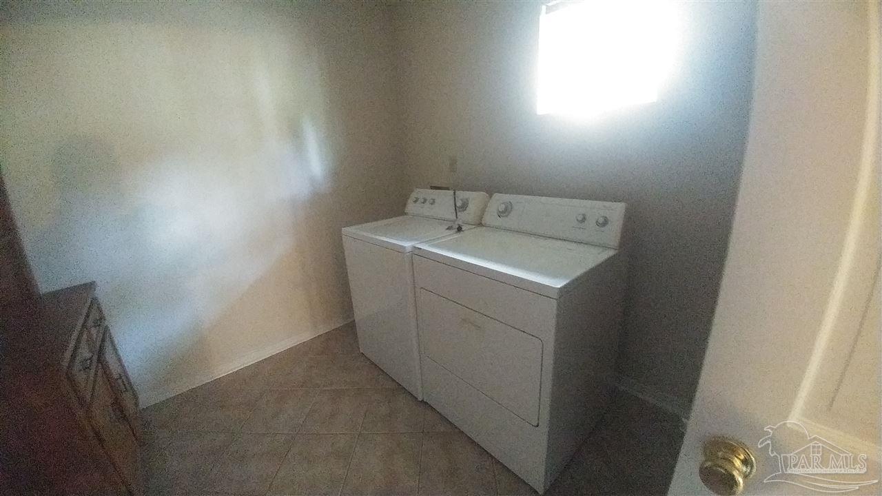 4435 Roxborough Place Pensacola, FL 32514 - Photo 7 of 19