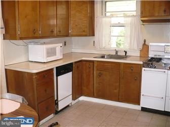 1101 Edann Road Oreland, PA 19075 - Photo 5 of 9 Gallery Image 5