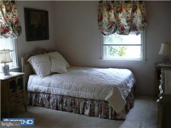 1101 Edann Road Oreland, PA 19075 - Photo 7 of 9 Gallery Image 7