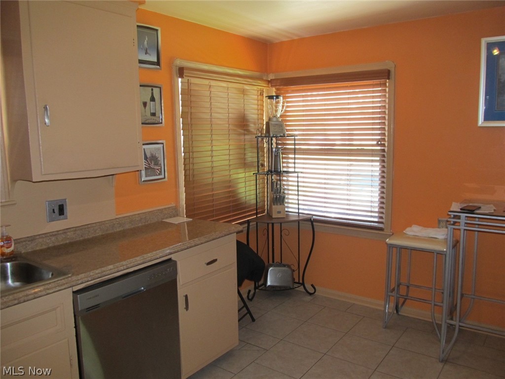 14705 Triskett Road Cleveland, OH 44111 - Photo 16 of 28 Gallery Image 16