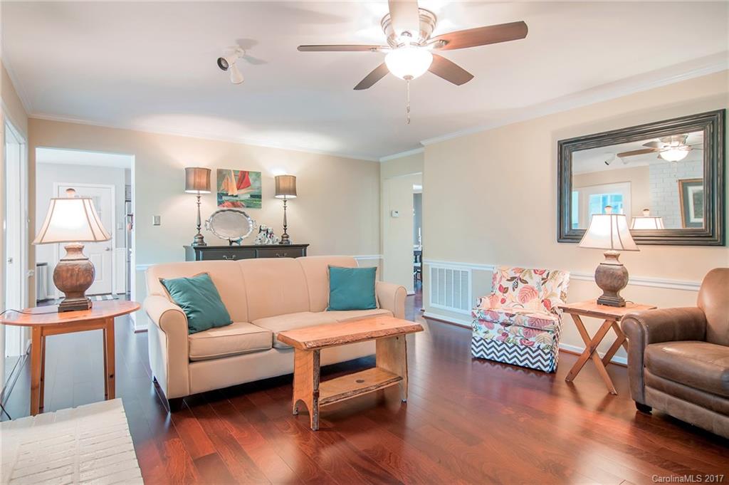 4 Lake Ridge Road Lake Wylie, SC 29710 - Photo 10 of 24 Gallery Image 10