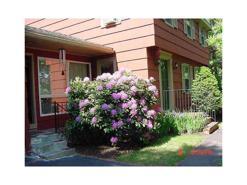 13 Nelsen Road Scarborough, ME 04074 - Photo 2 of 23 Yard/Garden. Summer blooms