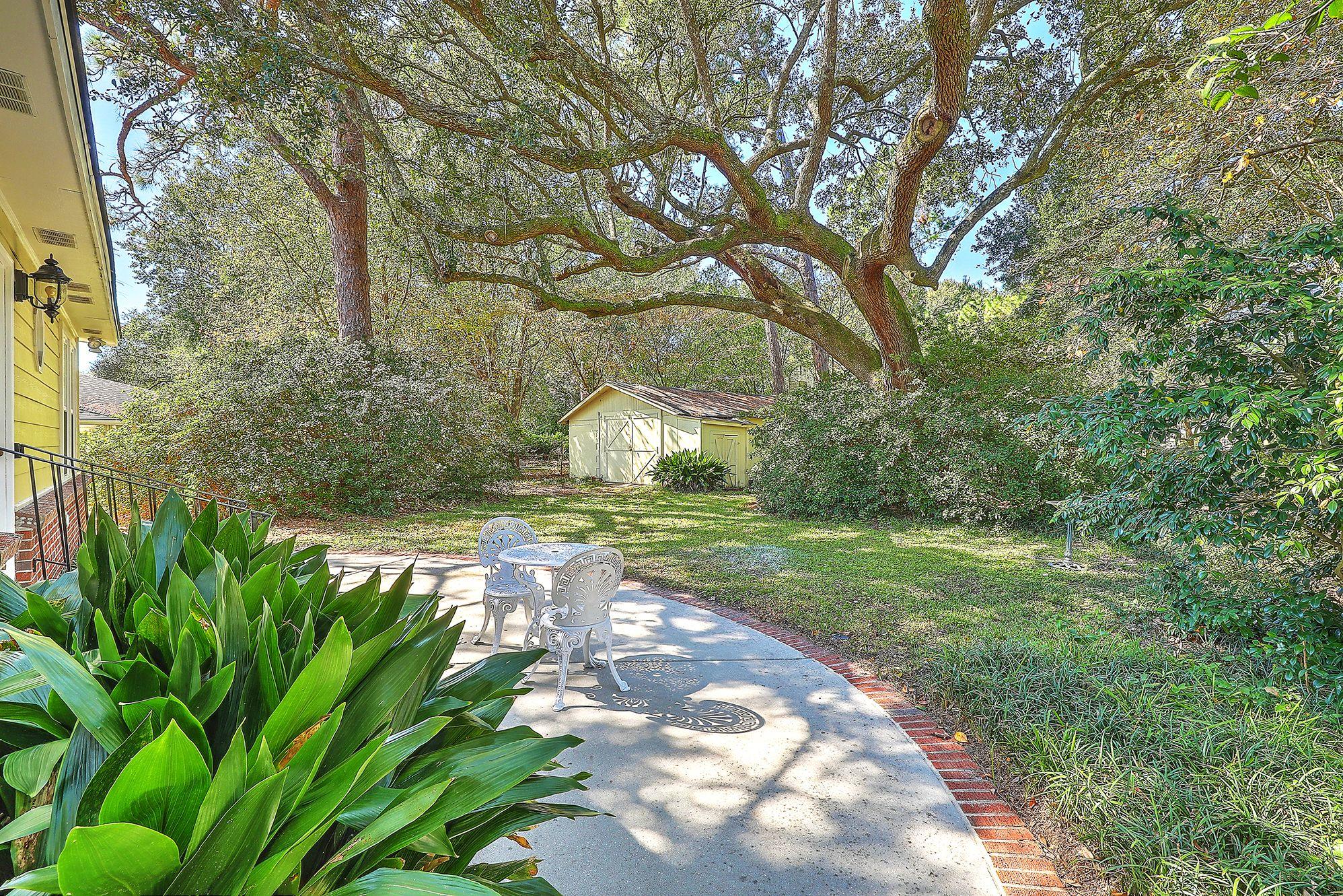 1114 Stratford Road Hanahan, SC 29410 - Photo 25 of 36 25