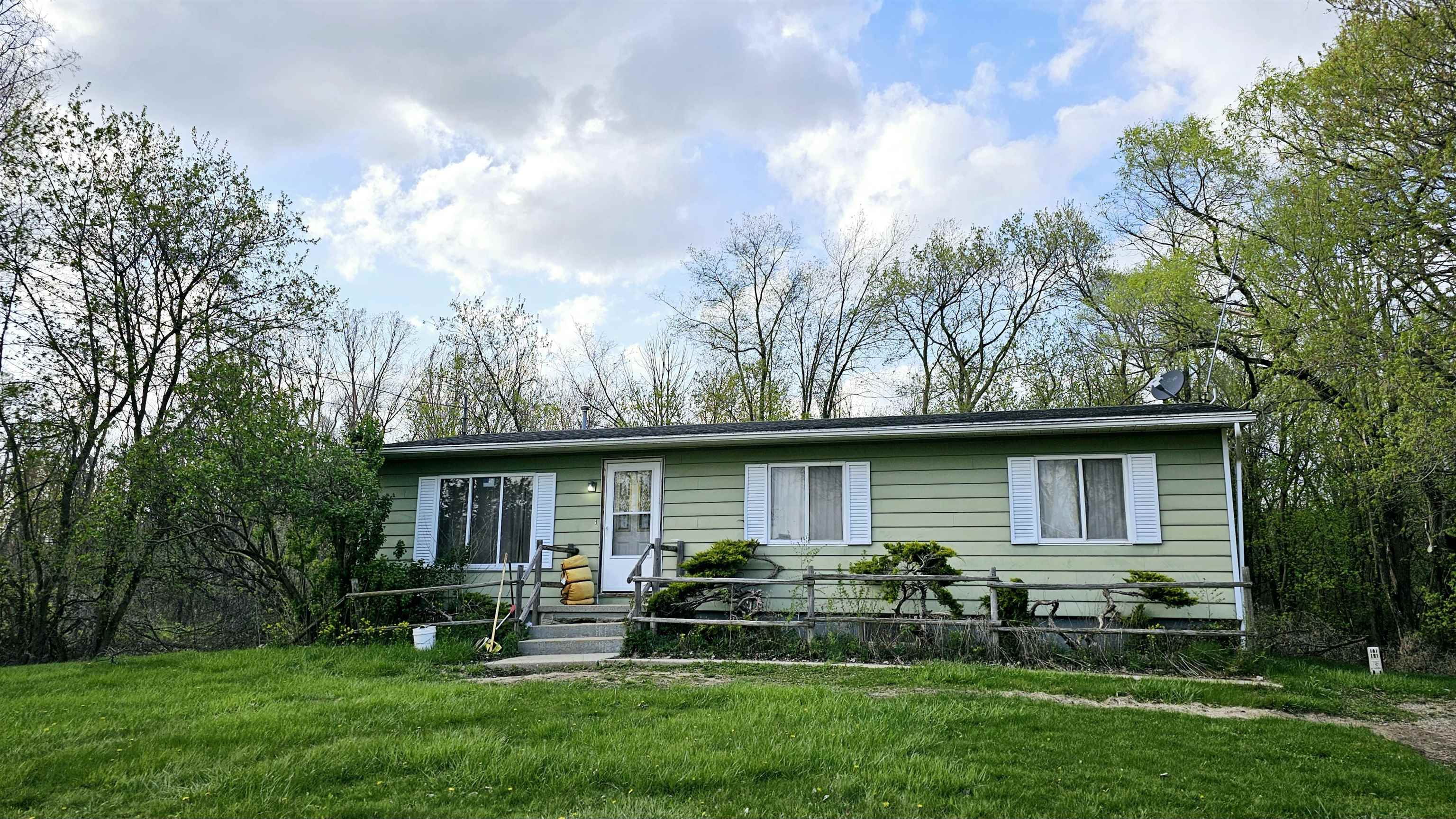 7416 West Olive Road Elwell, MI 48832 - Photo 1 of 17