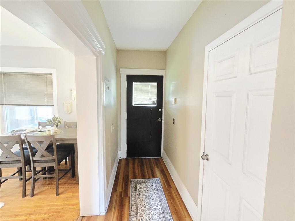 534 South Goodman Street Rochester, NY 14607 - Photo 5 of 40
