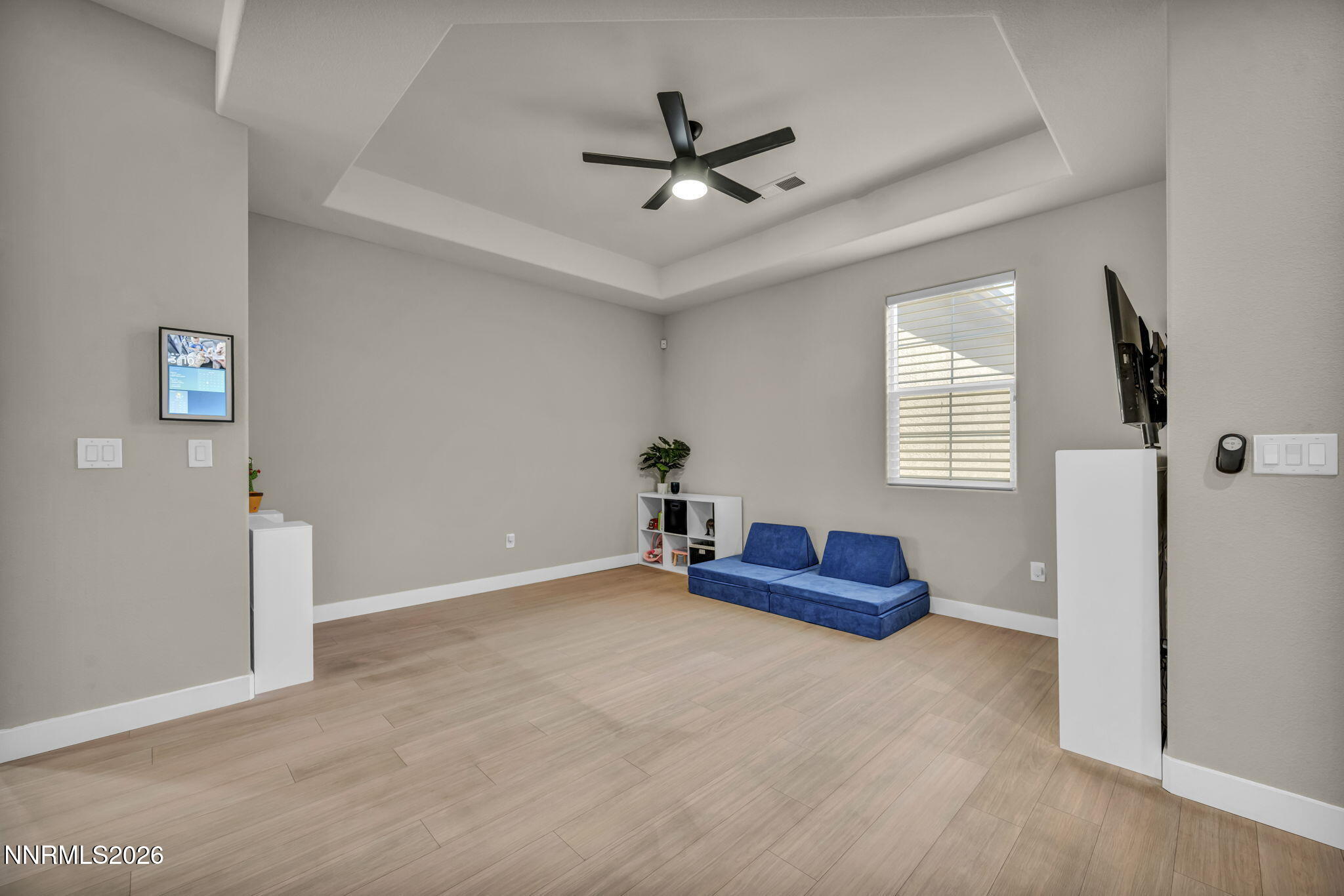 2029 Neviekay Lane Reno, NV 89521 - Photo 47 of 73 Entrance Living Area