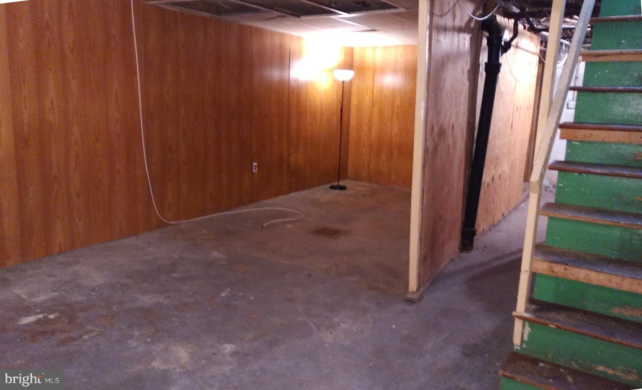 536 Hampden Road Upper Darby, PA 19082 - Photo 15 of 17 Basement