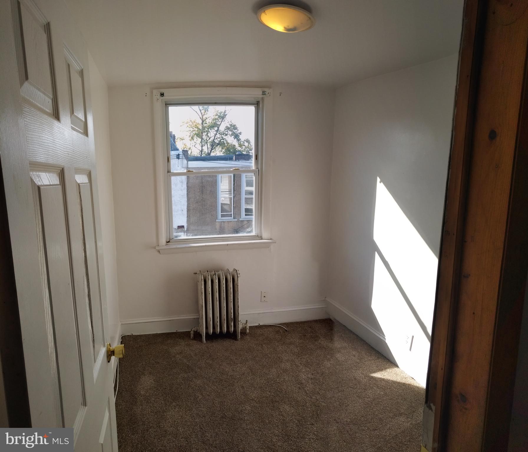 536 Hampden Road Upper Darby, PA 19082 - Photo 10 of 17 Bedroom 3