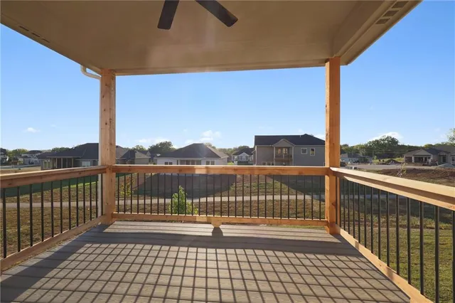 $489,900 | 2341 Northeast Colonnade Avenue, Blue Springs, MO 64029