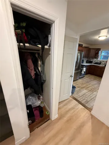 $699,999 | 443 Howe Avenue | Castle Hill