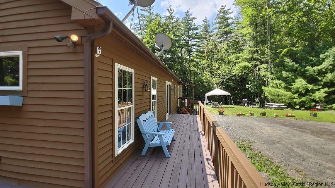 54 Dancing Rock Road Shokan, NY 12481 - Photo 5 of 35 Photo 5