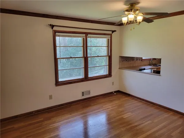 $2,795 | 3009 Caldwell Road Northeast, Brookhaven, GA 30319