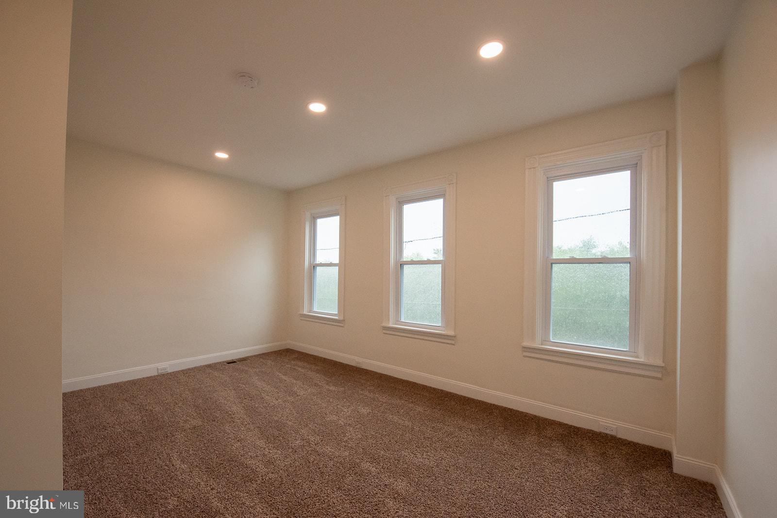 229 Hazel Street Lancaster, PA 17603 - Photo 12 of 38