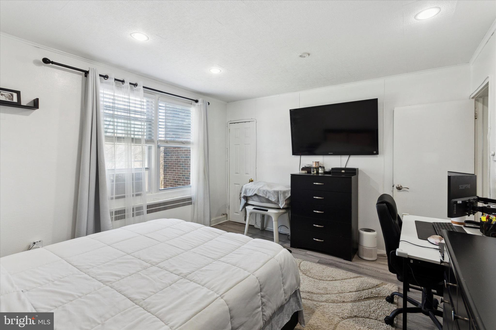 104 Ashton Road Upper Darby, PA 19082 - Photo 13 of 25