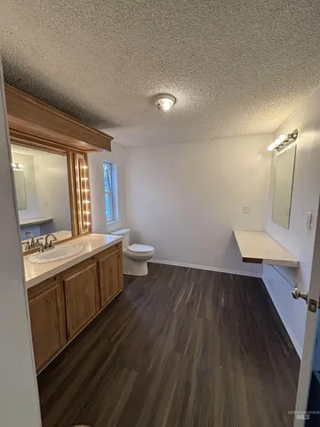 $825,000 | 912 4th Avenue North, Nampa, ID 83687