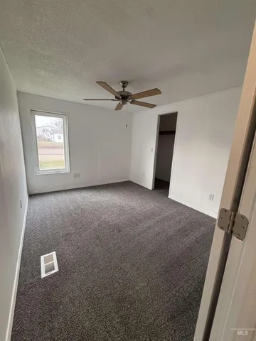 $825,000 | 912 4th Avenue North, Nampa, ID 83687