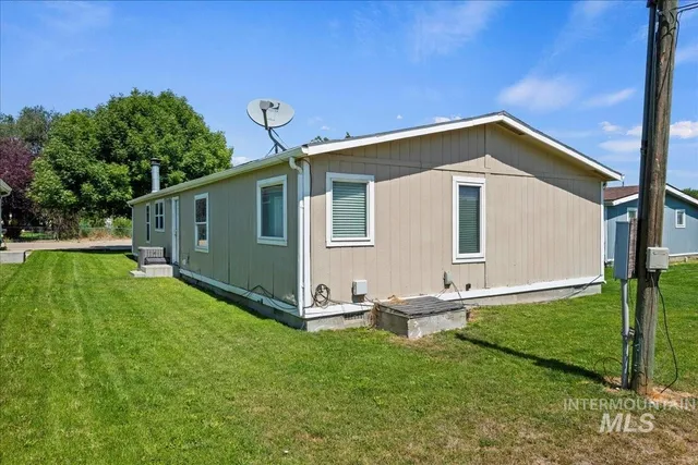 $825,000 | 912 4th Avenue North, Nampa, ID 83687