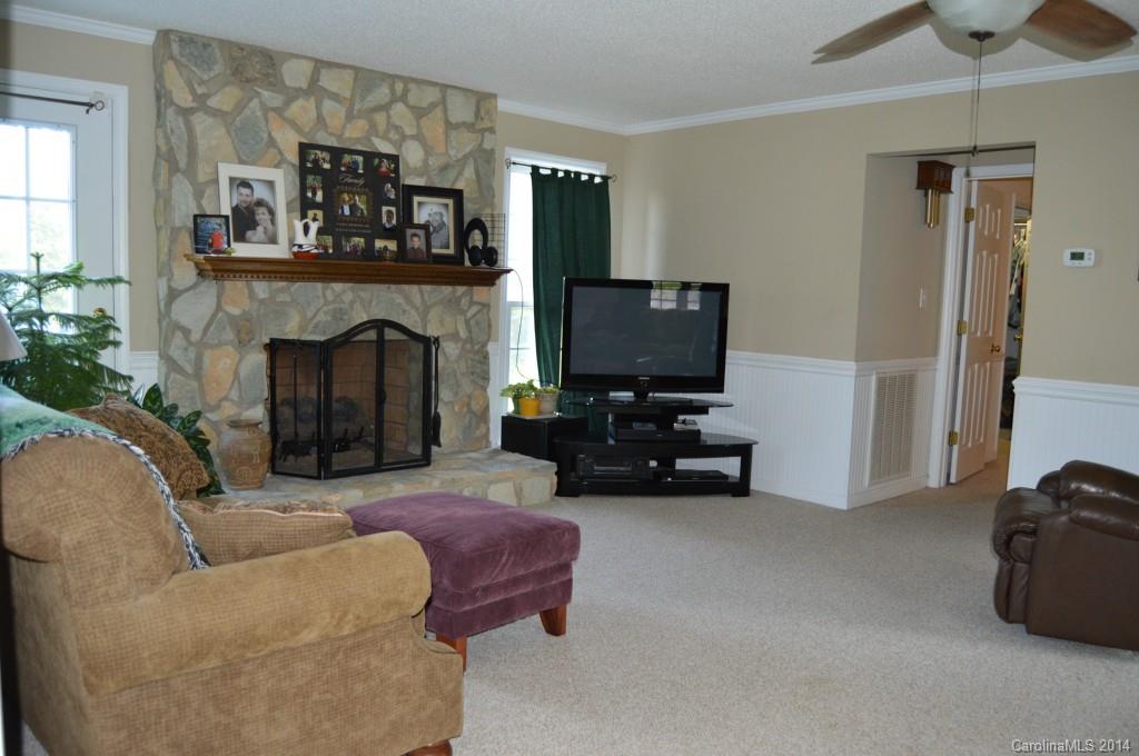 1232 Magnolia Grove Road Lincolnton, NC 28092 - Photo 8 of 13 Gallery Image 8