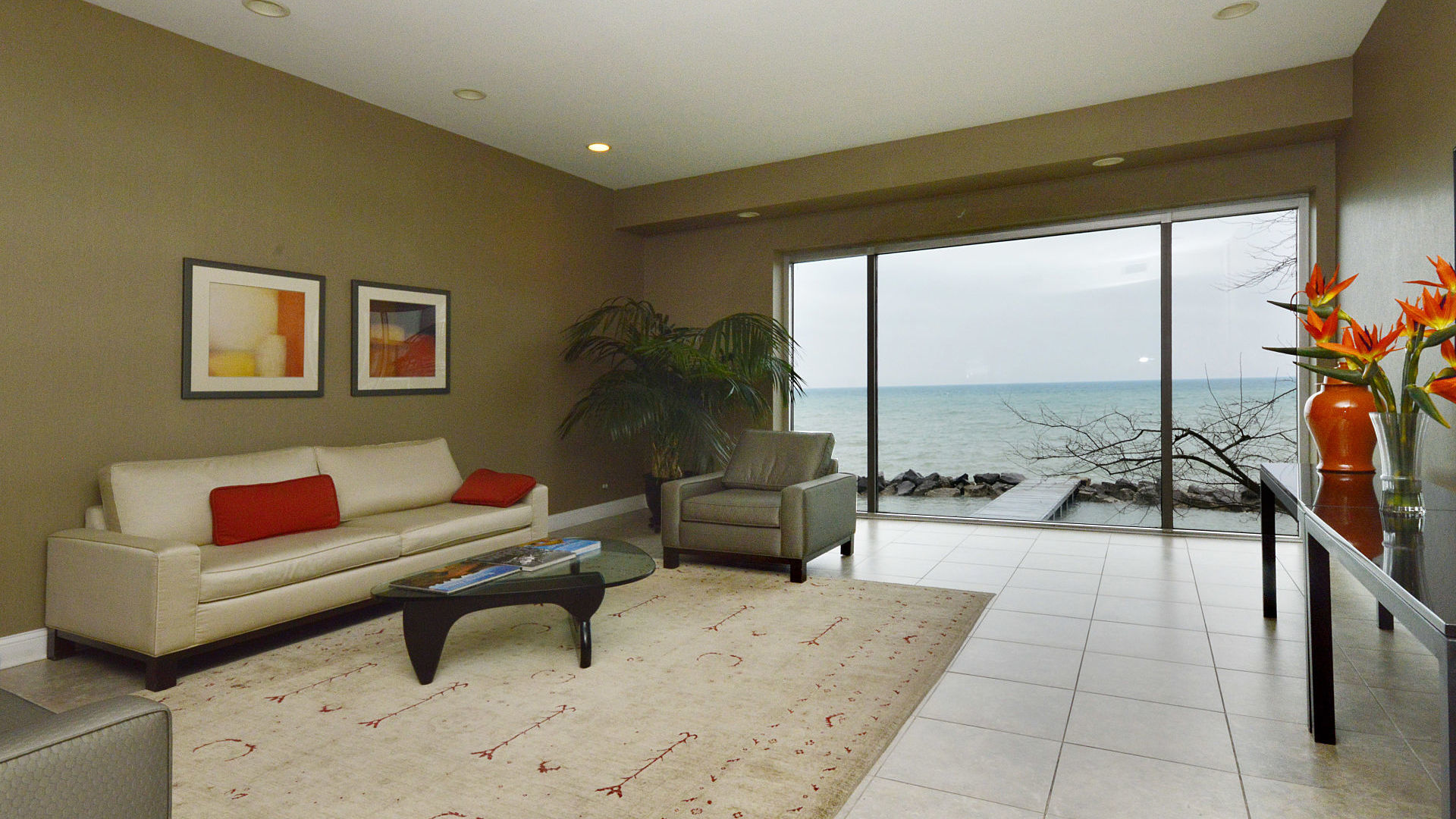 1616 Sheridan Road, Unit 7A Wilmette, IL 60091 - Photo 2 of 22 a living room with furniture and a large window
