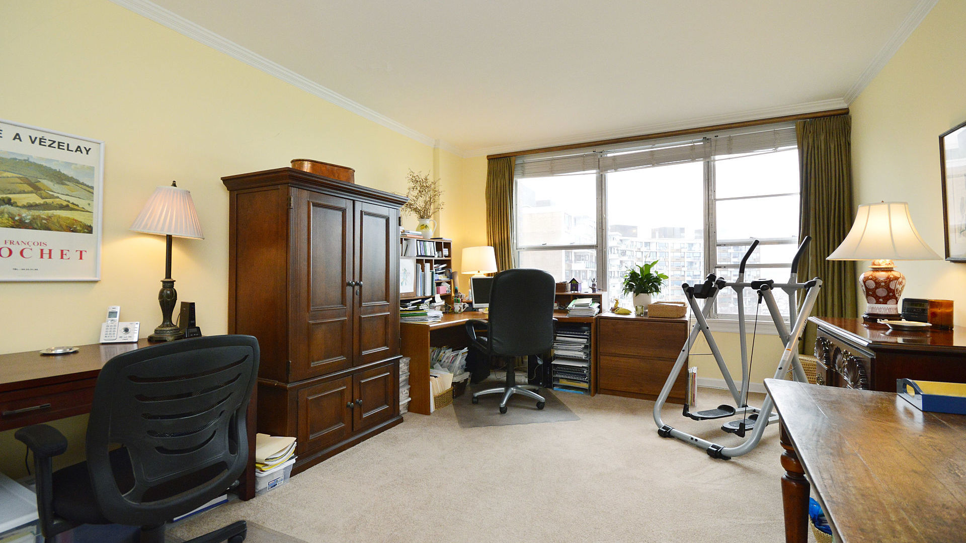 1616 Sheridan Road, Unit 7A Wilmette, IL 60091 - Photo 15 of 22 a view of a workspace with furniture and a window