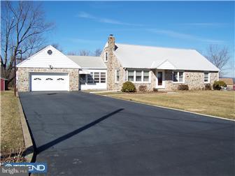 2289 Rhoads Road Pottstown, PA 19464 - Photo 1 of 11 Gallery Image 1