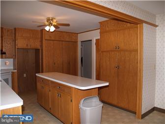 2289 Rhoads Road Pottstown, PA 19464 - Photo 4 of 11 Gallery Image 4