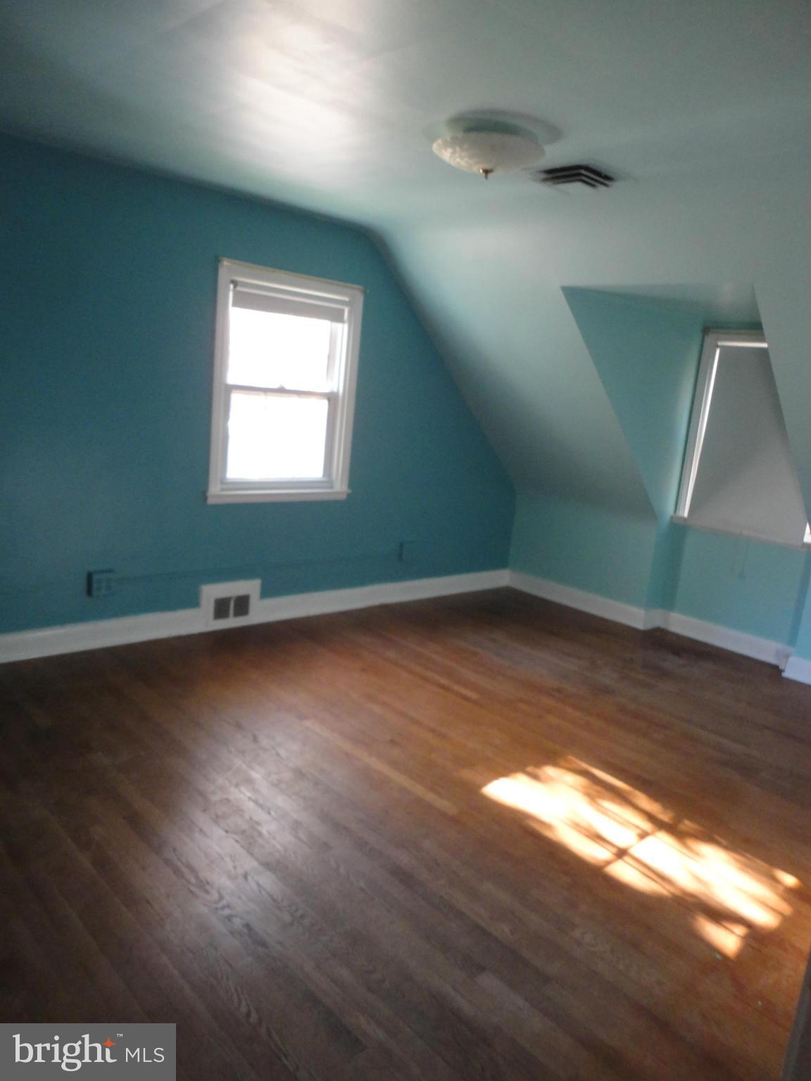 1439 Providence Road Baltimore, MD 21286 - Photo 9 of 14 Bedroom