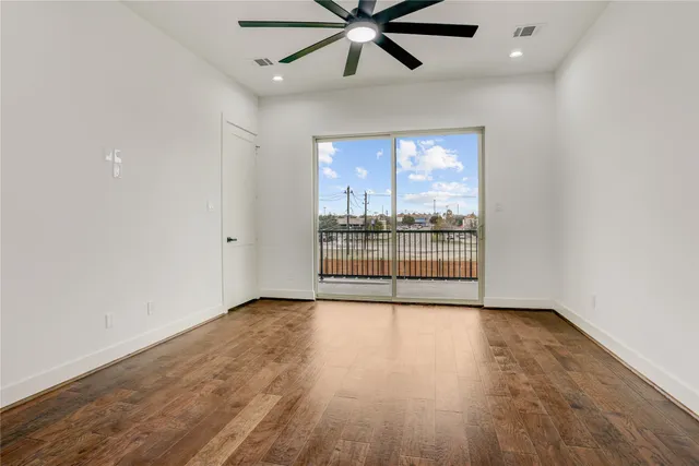 $6,900 | 6814 Hartland Street, Houston, TX 77055