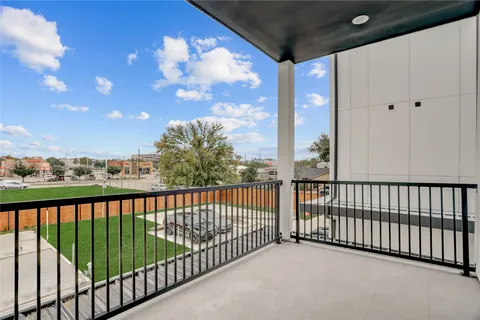 $6,900 | 6814 Hartland Street, Houston, TX 77055