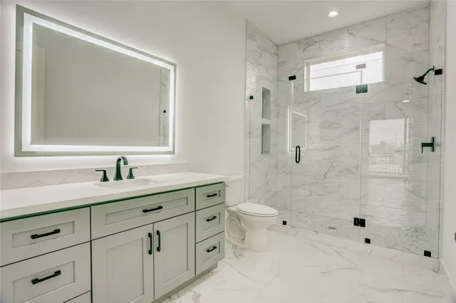 $6,900 | 6814 Hartland Street, Houston, TX 77055