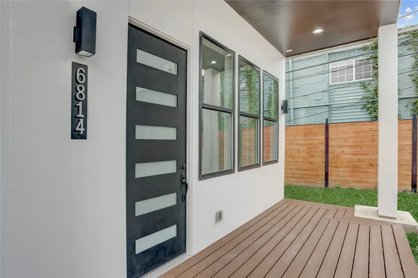 $6,900 | 6814 Hartland Street, Houston, TX 77055