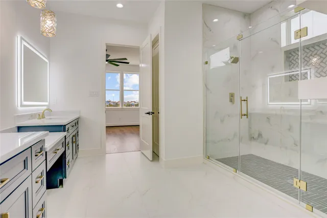 $6,900 | 6814 Hartland Street, Houston, TX 77055