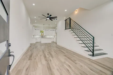 $6,900 | 6814 Hartland Street, Houston, TX 77055