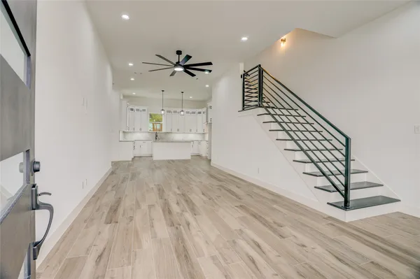 $6,900 | 6814 Hartland Street, Houston, TX 77055