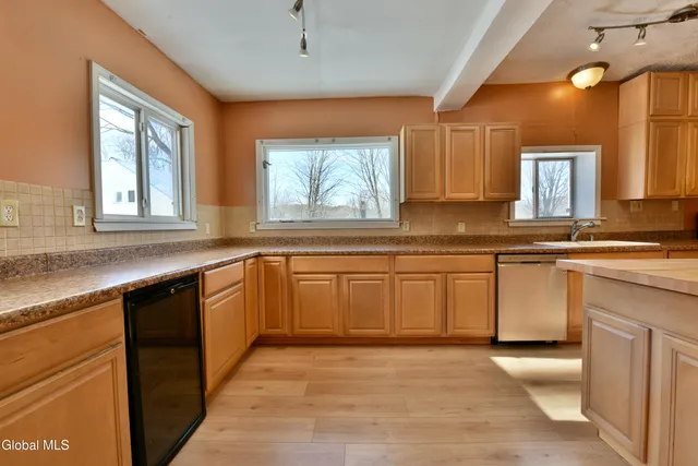 $269,000 | 209 Lake Avenue, Lake Luzerne, NY 12846