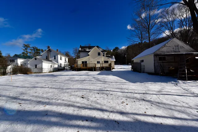 $269,000 | 209 Lake Avenue, Lake Luzerne, NY 12846