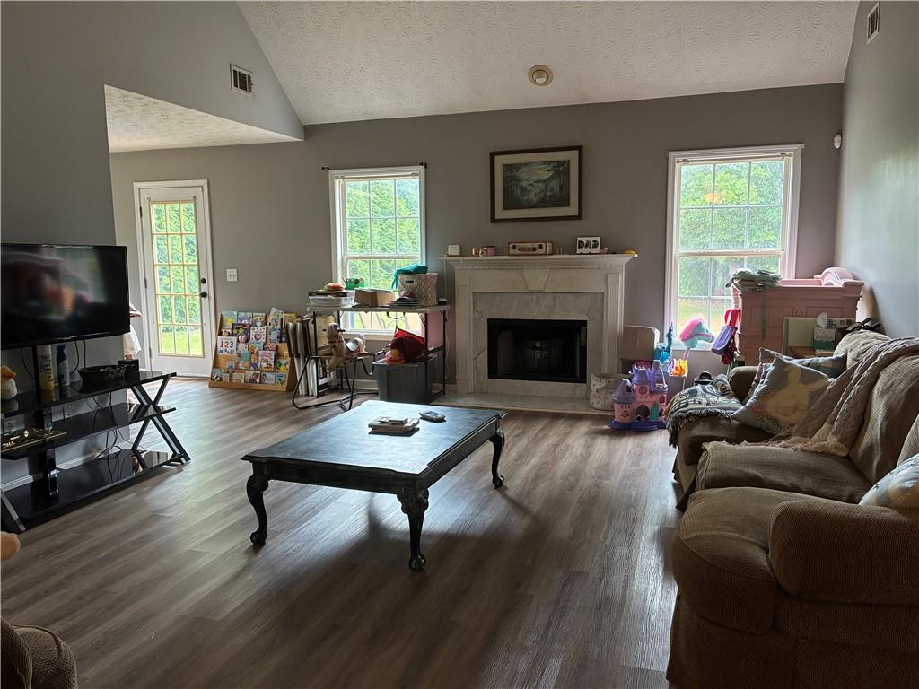 232 McArthur Street Commerce, GA 30529 - Photo 5 of 27