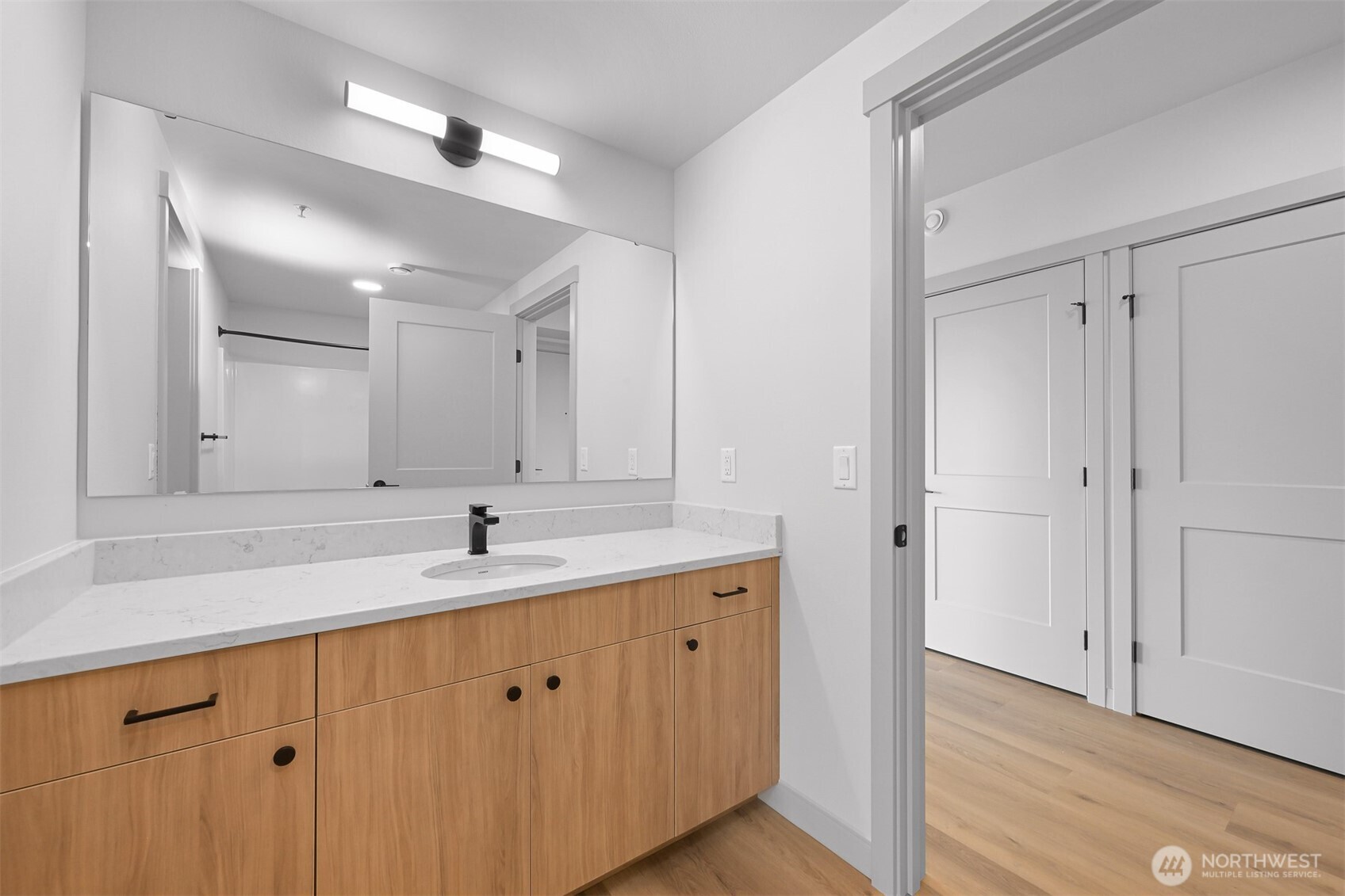 820 North State Street, Unit 412 Bellingham, WA 98225 - Photo 14 of 30